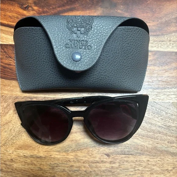 Vince Camuto | Accessories | Vintage Vince Camuto Black  display picture 2